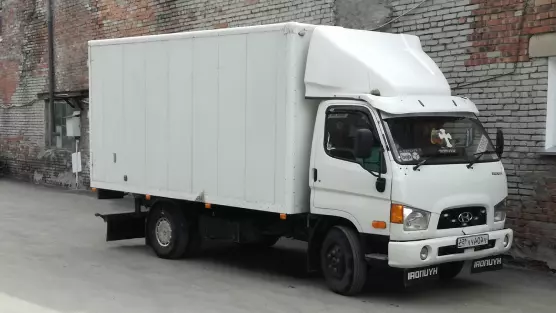 Hyundai  HD 72